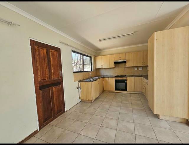 3 BEDROOM HOUSE FOR SALE IN THABAZIMBI
